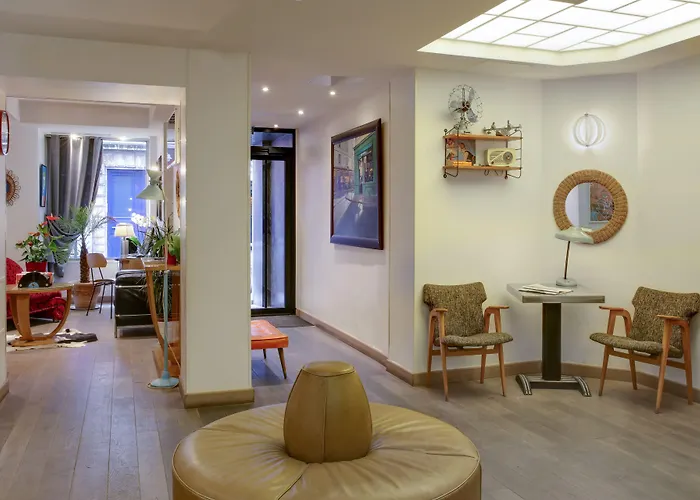 ホテル Aulivia Opera 4*