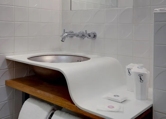 Aulivia Opera パリ